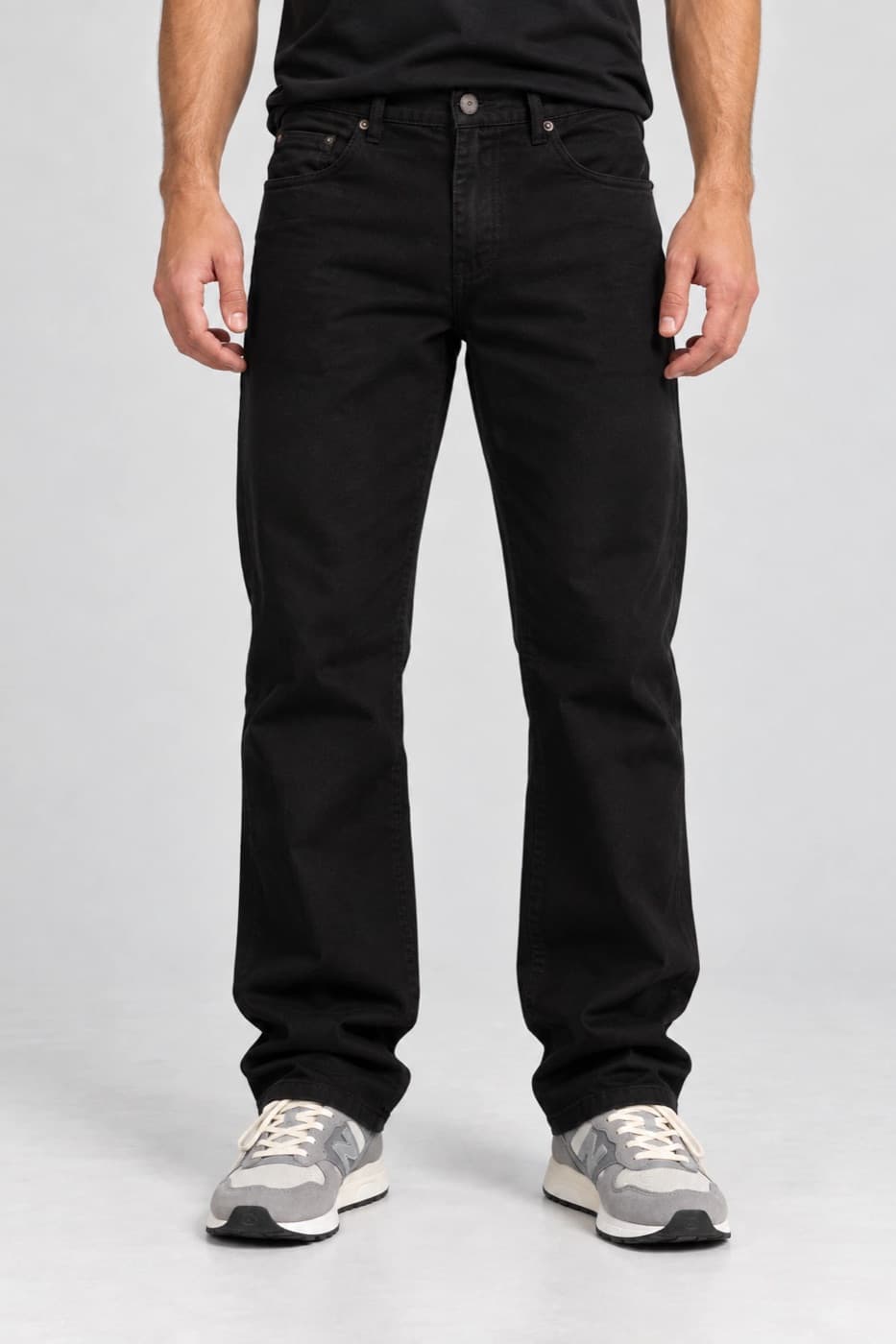 Pantalón de gabardina color negro